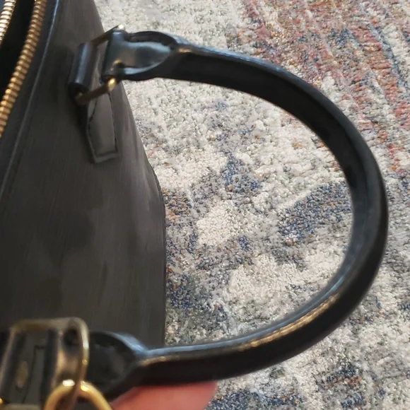 Louis Vuitton epi black alma - Picture 16 of 16
